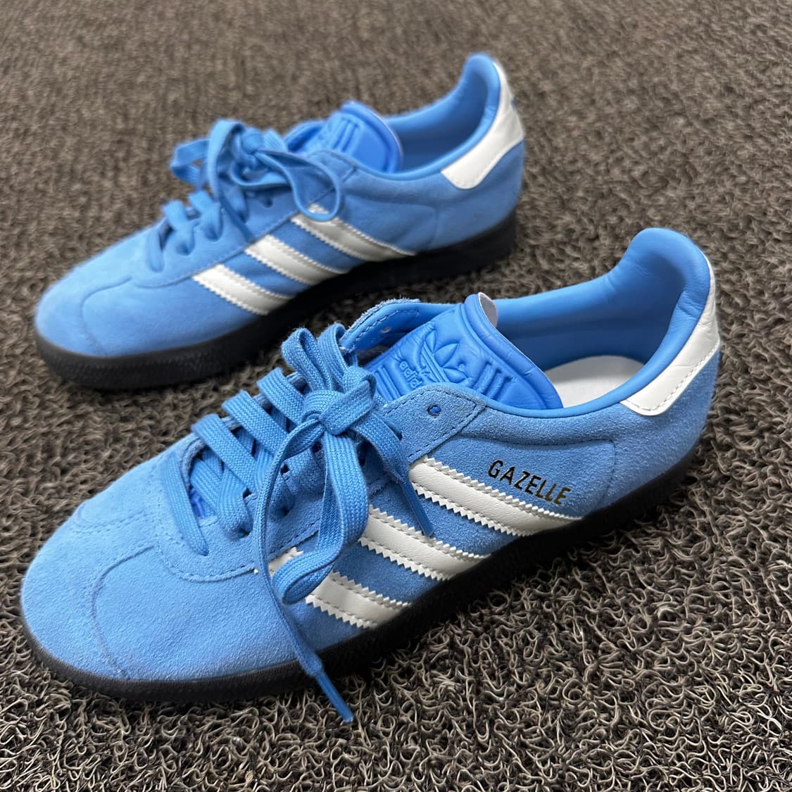 아디다스 여성 가젤 골드 메탈릭 스타이 블루 220사이즈 상품이미지4