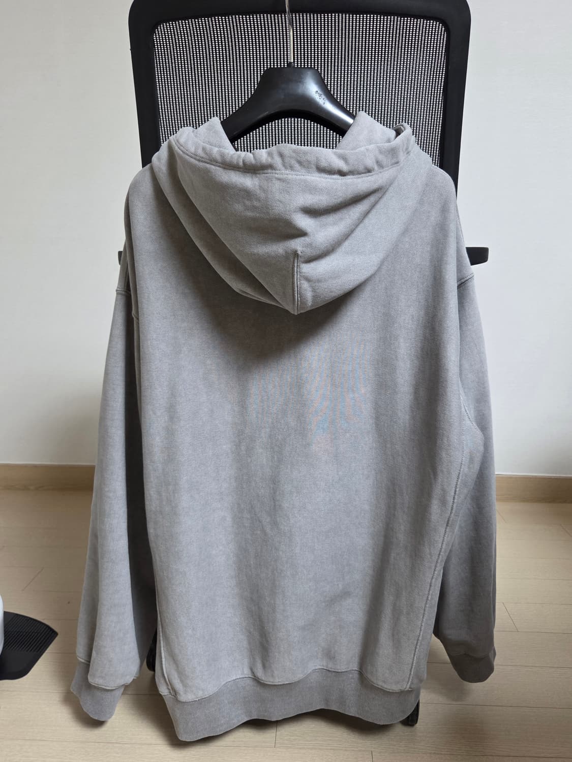 [정품] 타임옴므 23FW 가먼트다잉 오버핏 프린티드 그레이 남성 후드티 상품이미지5