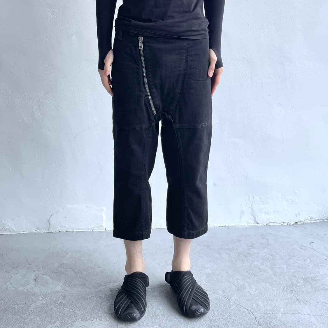 다이어트부처슬림스킨 비대칭 집업 크롭팬츠 상품이미지2