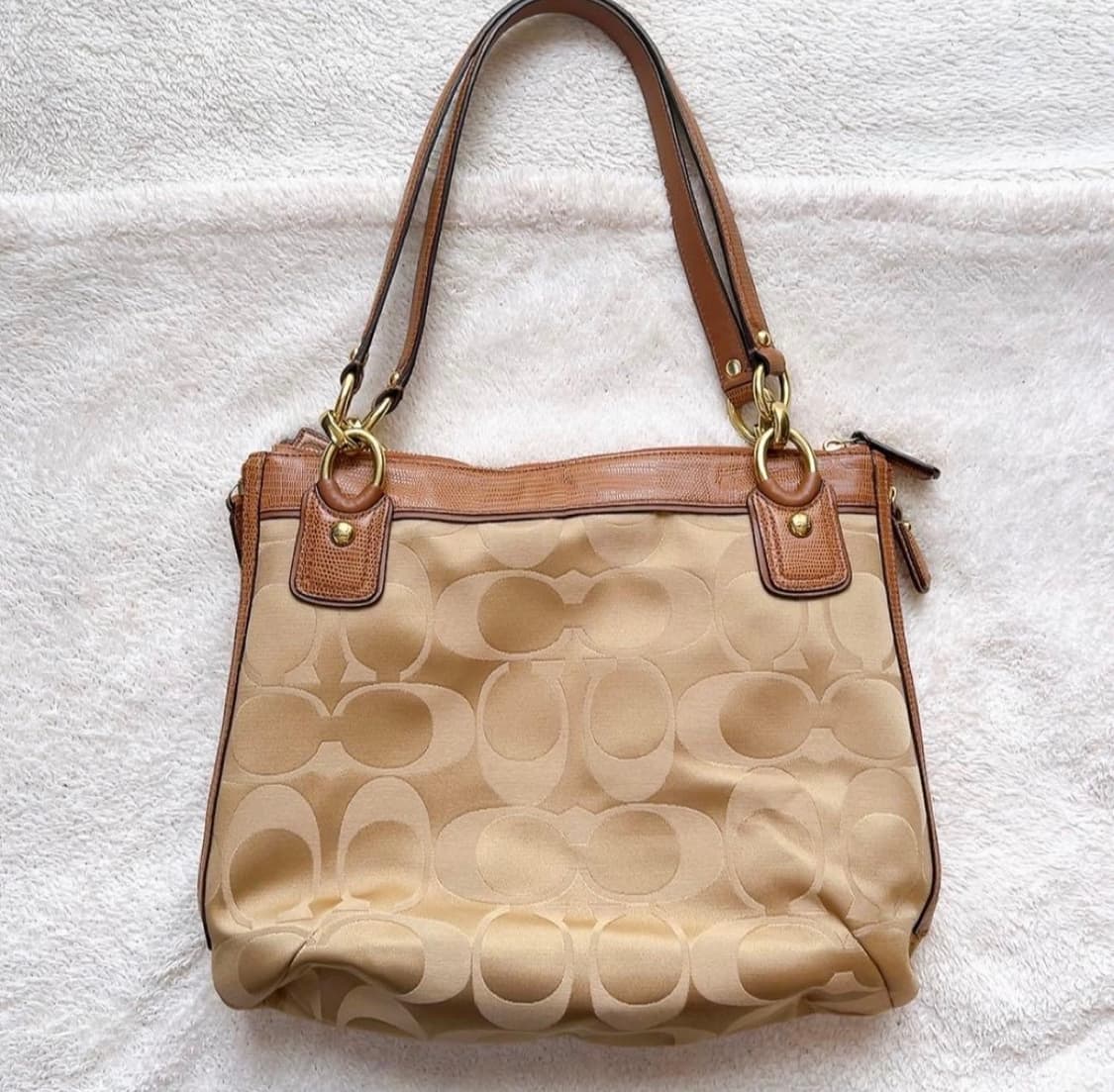 코치 시그니처 숄더백 / 코치 가방 / 코치숄더백 / 코치 크로스백 상품이미지3