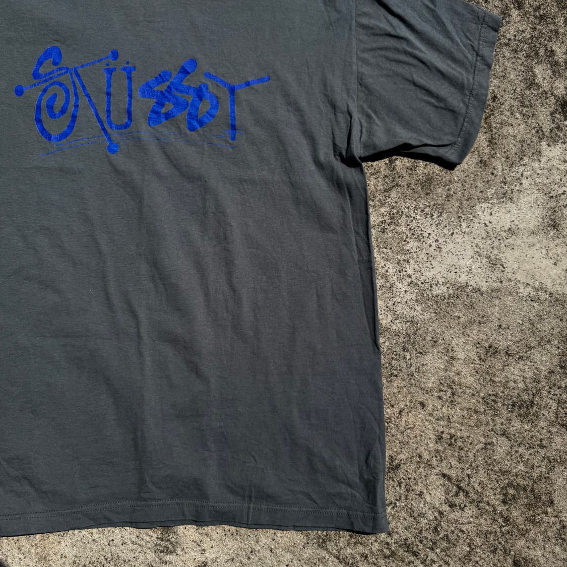 [XL] 00s Stussy 스투시 카키색 반팔티 상품이미지4