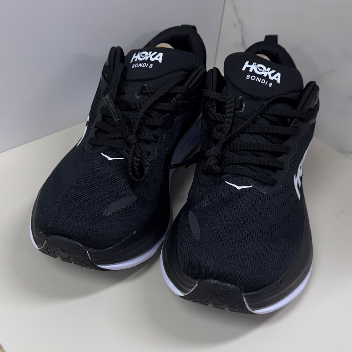 👟 호카 본디 8 | 최강 쿠셔닝 라인 👟 상품이미지1