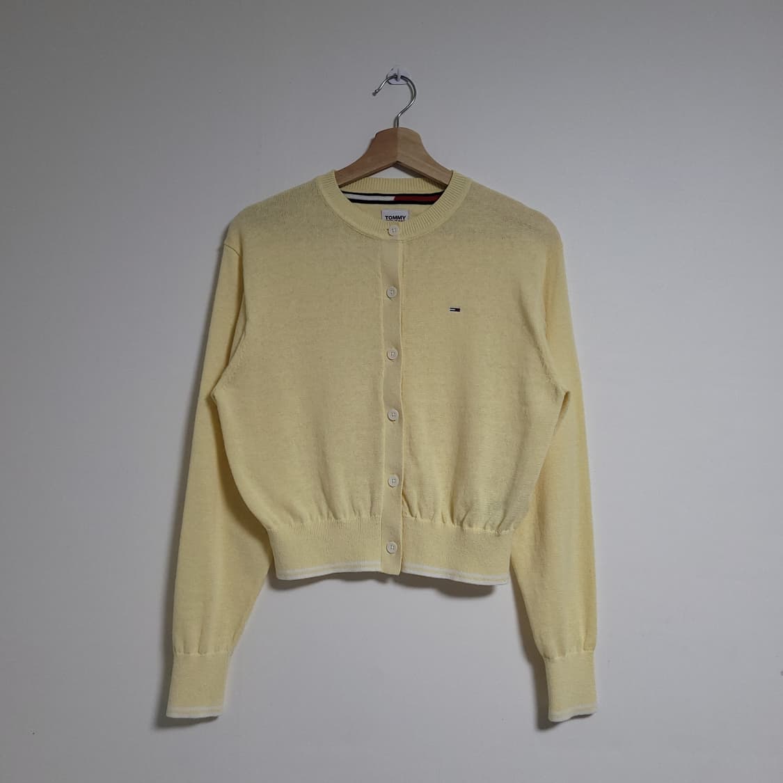 (XS) TOMMY JEANS 타미진스 옐로우 니트 끈나시 가디건 세트 상품이미지5