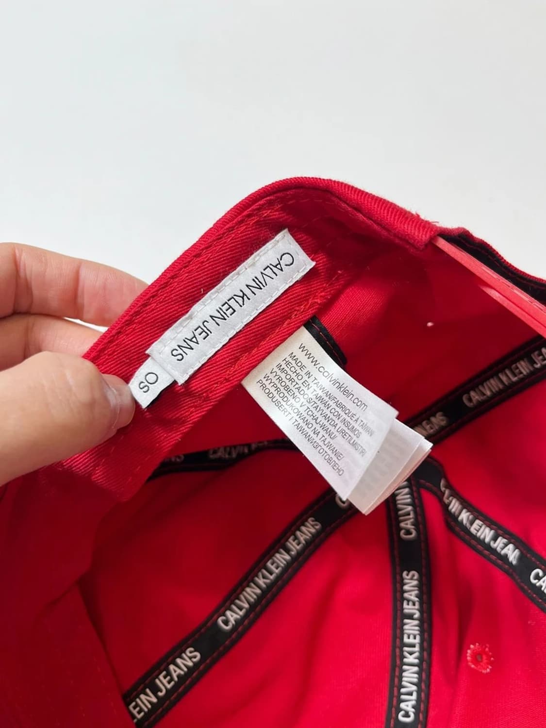 CK 캘빈클라인 모노그램 엠브로이더리 볼캡 Q1441 상품이미지6