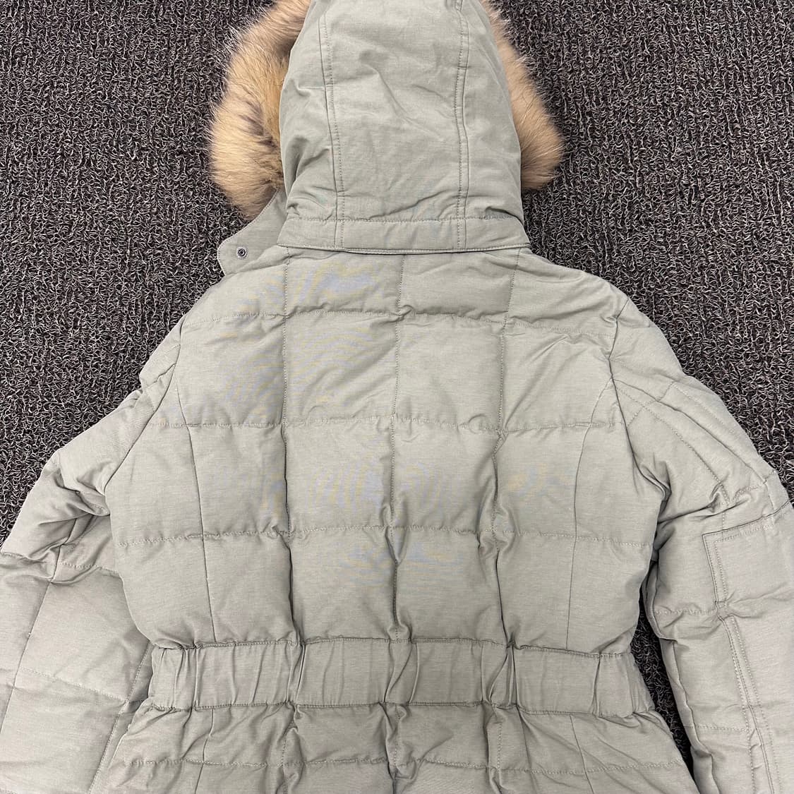 HAZZYS 헤지스 여성 덕다운 퀄팅 롱패딩 95(M) 상품이미지5