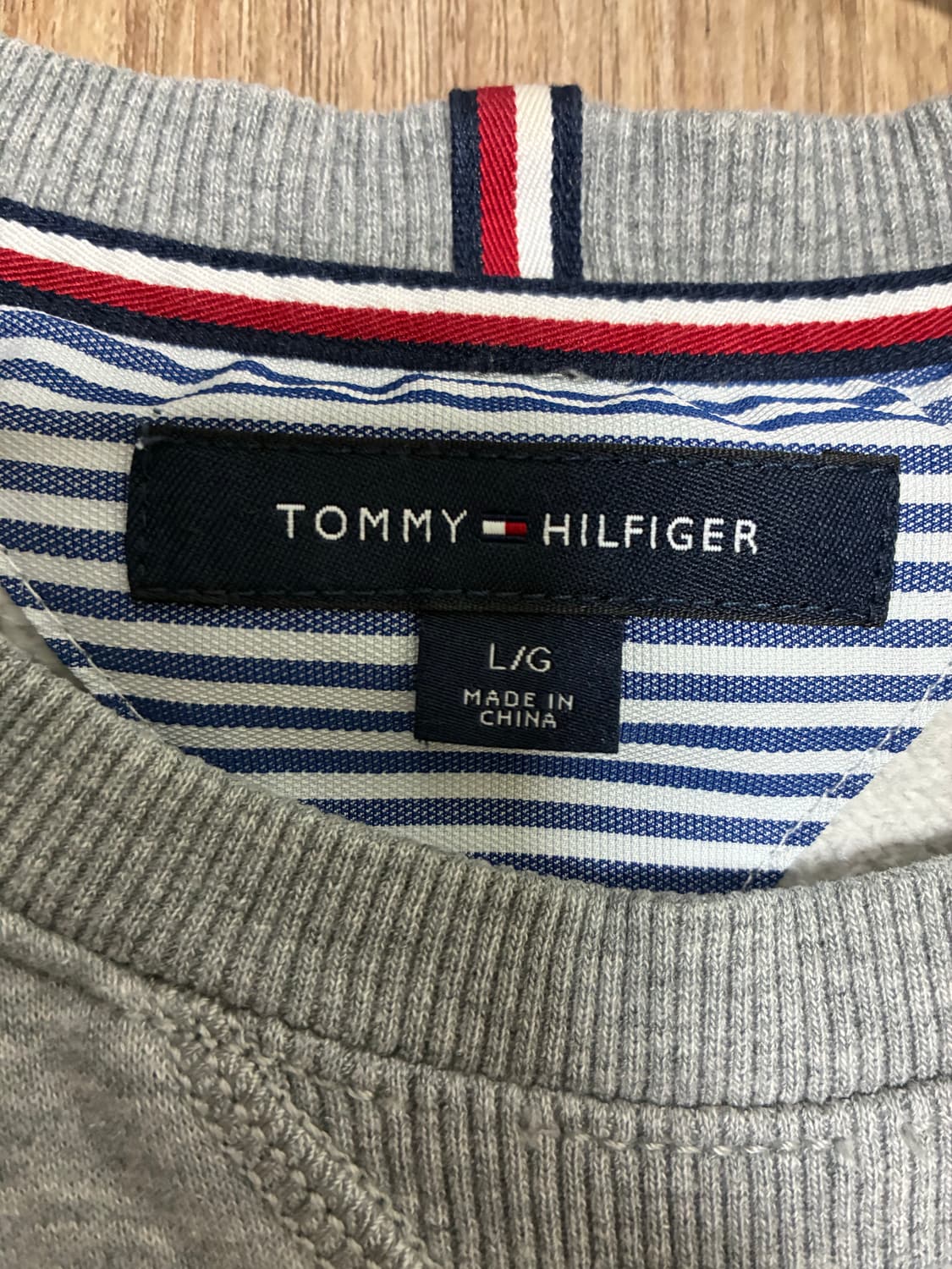 타미힐피거 빅로고 스웻셔츠(맨투맨) L 그레이 상품이미지4