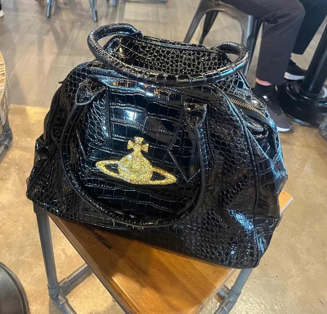 비비안웨스트우드 첸서리백 빅 숄더백 상품이미지10