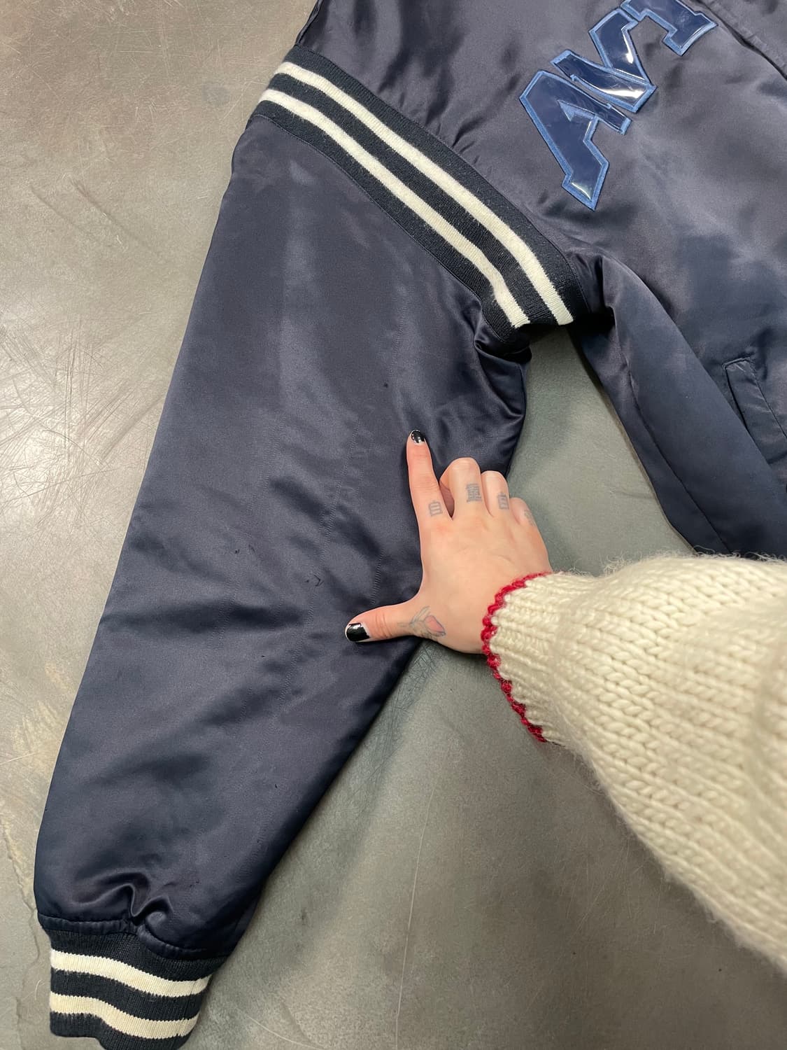 아비렉스 스펠아웃 나일론 바시티 자켓 상품이미지3