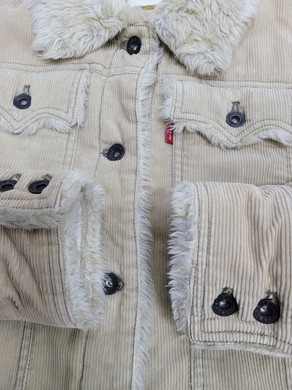 LEVI'S 리바이스 쉐르파 빈티지 코듀 로이 자켓 / 여 95
 상품이미지6