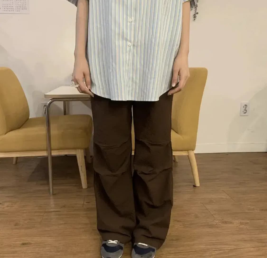 하우유 체스 엠보 스트링 팬츠 브라운 상품이미지2