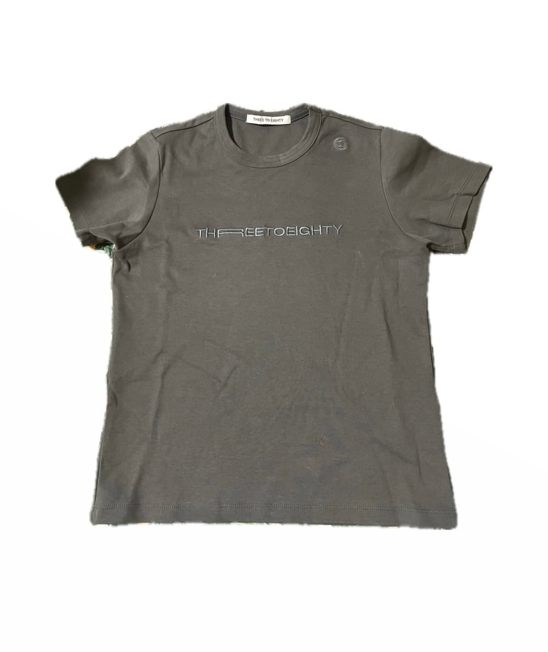 쓰리투에이티 차콜 반팔 티셔츠  상품이미지1