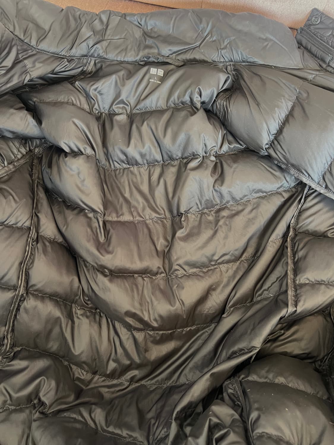 유니클로 남성 블랙 다운패딩점퍼 경량패딩 상품이미지6