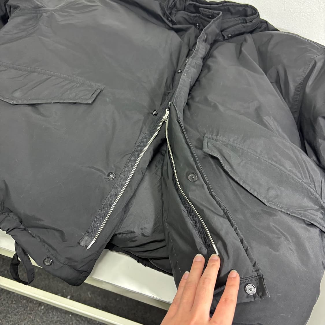 L-XL 라퍼지스토어 블랙 오버핏 빵빵 오리털패딩 상품이미지5