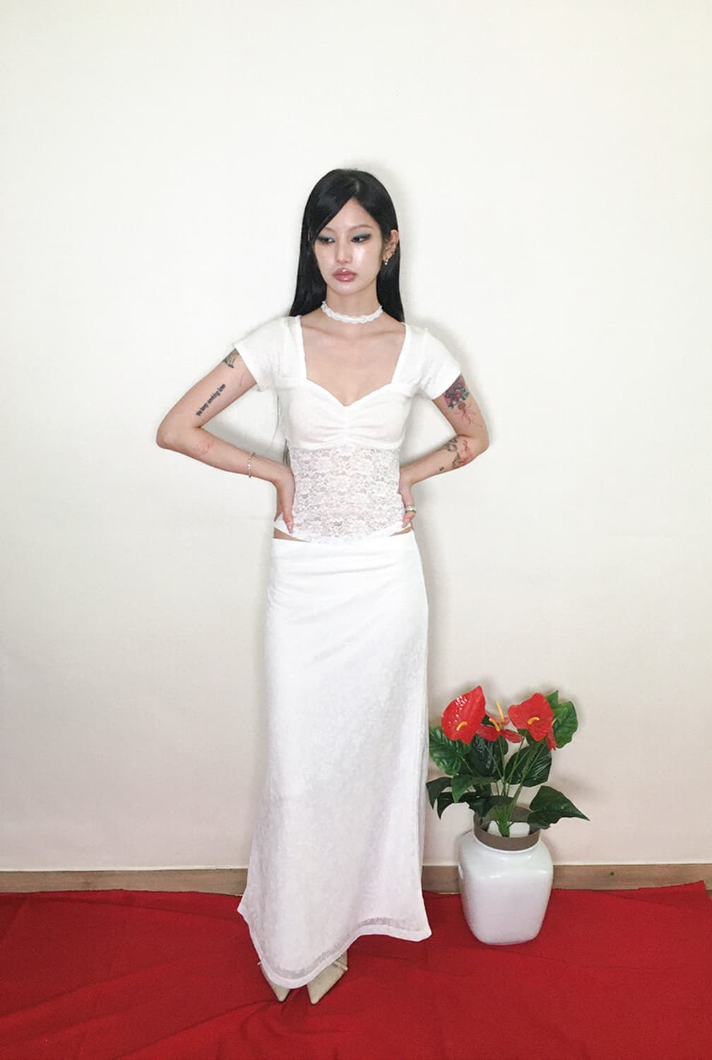 미애, shirring rose lace top (black) 상품이미지6