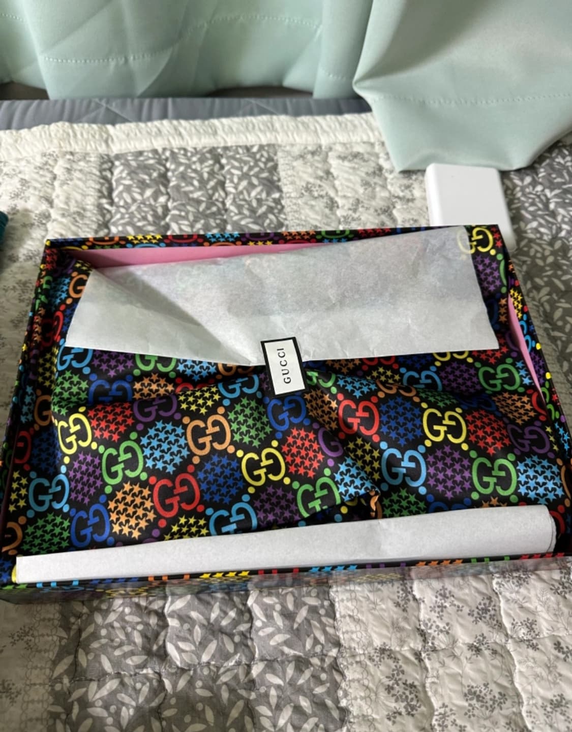 구찌 사이키델릭 클러치 새상품 상품이미지2