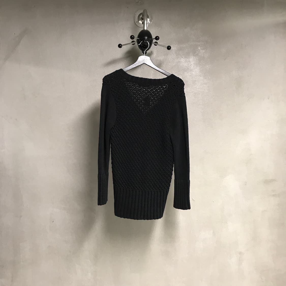 알렉산더 맥퀸 브이넥 니트 블랙 -(W) 상품이미지6