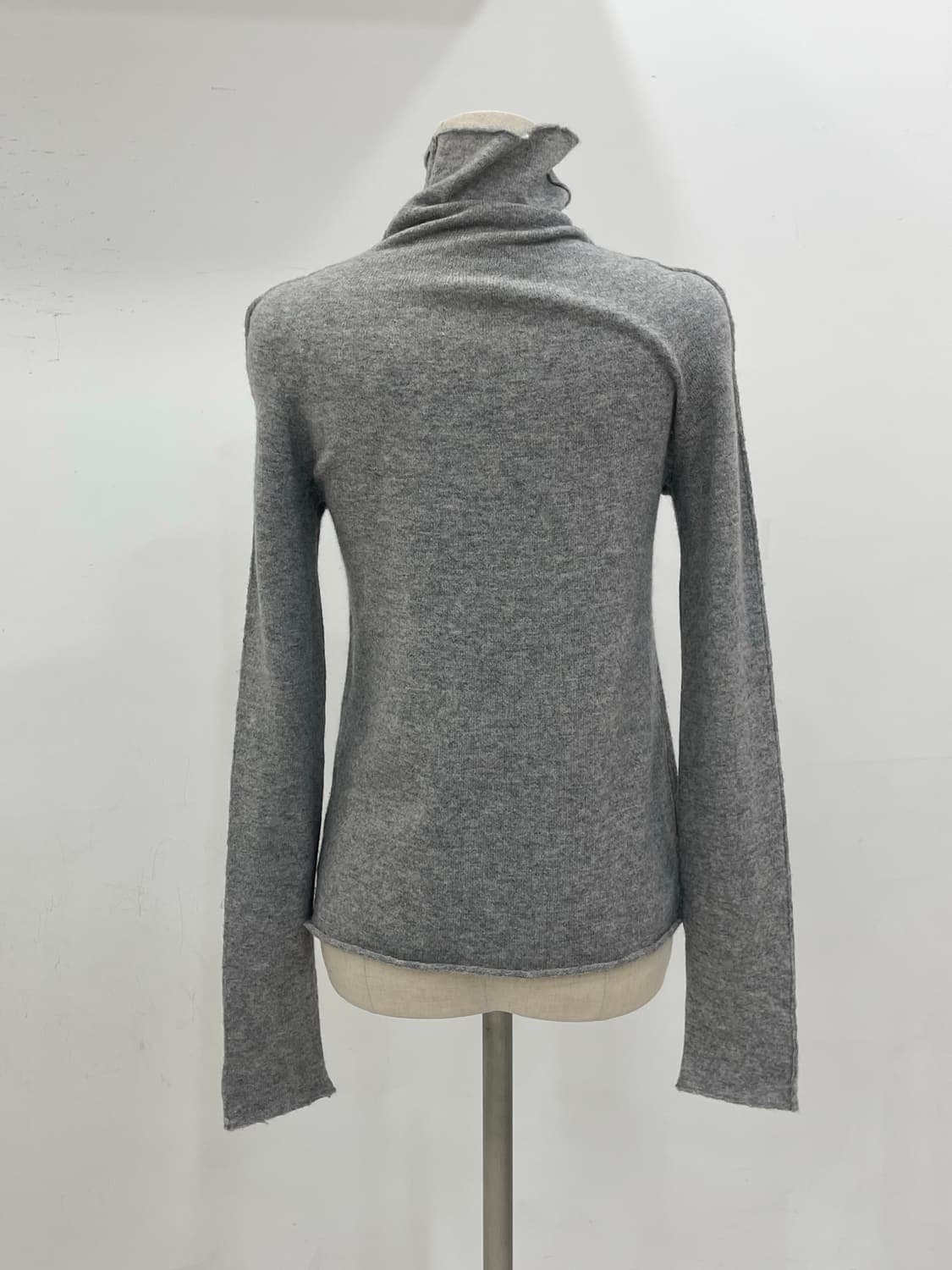 쟈딕앤 볼테르 캐시미어 니트  상품이미지3