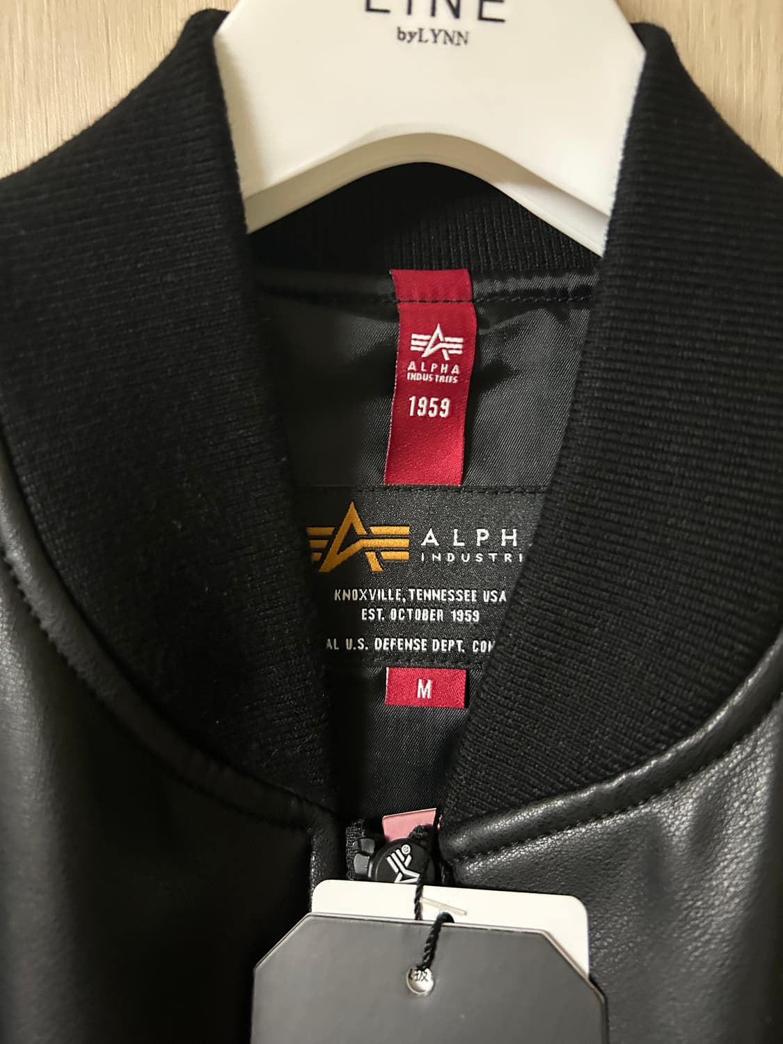 알파인더스트리 비건 레더 마원 점퍼 상품이미지5