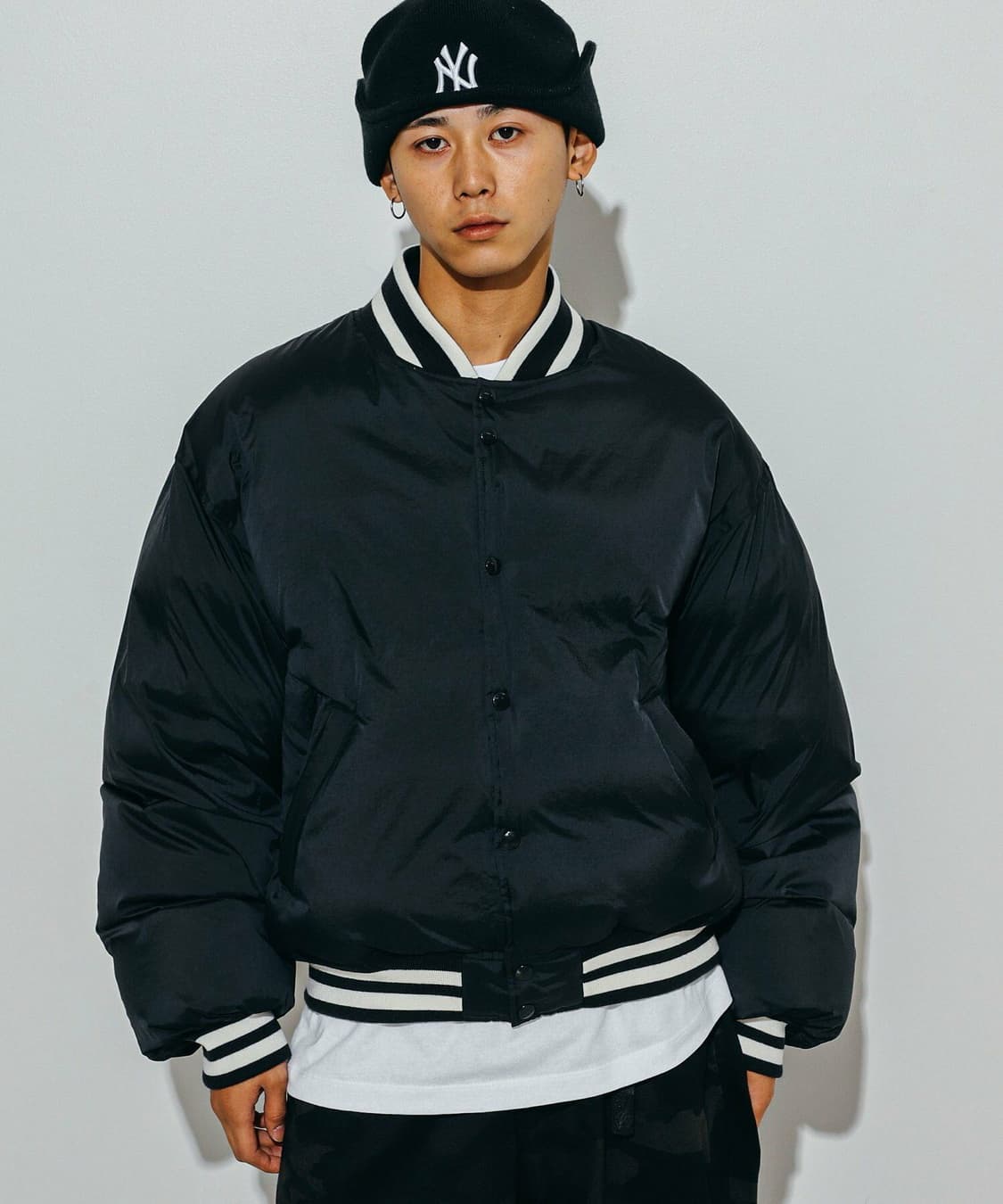 빔즈 덕다운 바시티 자켓 M 상품이미지8