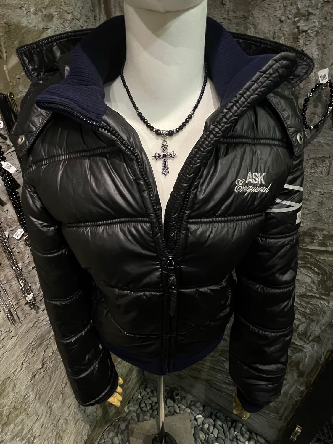 ASK Black Glitter Lettering Padding 상품이미지2