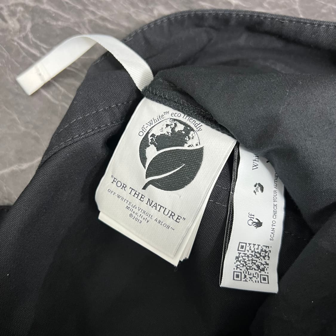 오프화이트 디아그널 패턴 코튼 팬츠  상품이미지8