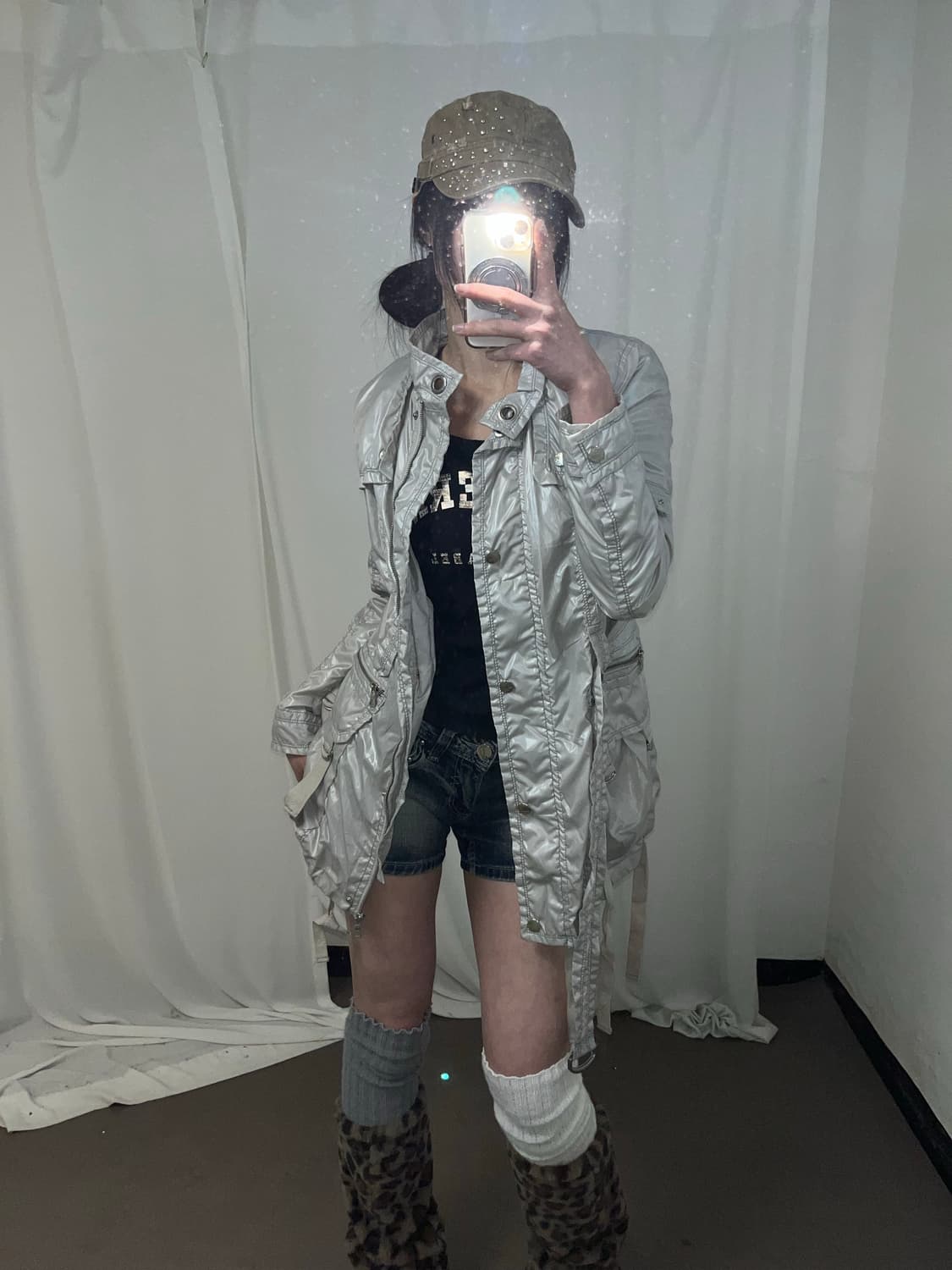 UGIZ Y2K 실버 나일론 자켓 상품이미지2