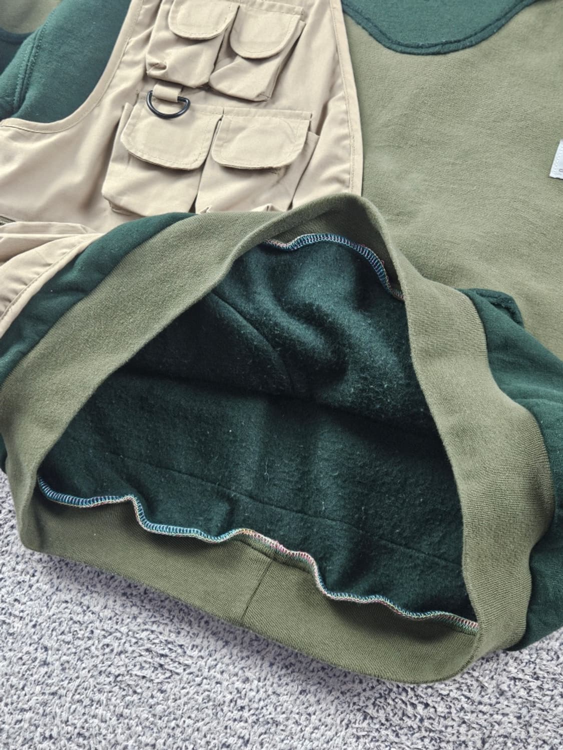 칼하트 포켓 베스트 아플리케 커스텀 맨투맨 스웻 셔츠 (L추정)/9318 상품이미지9