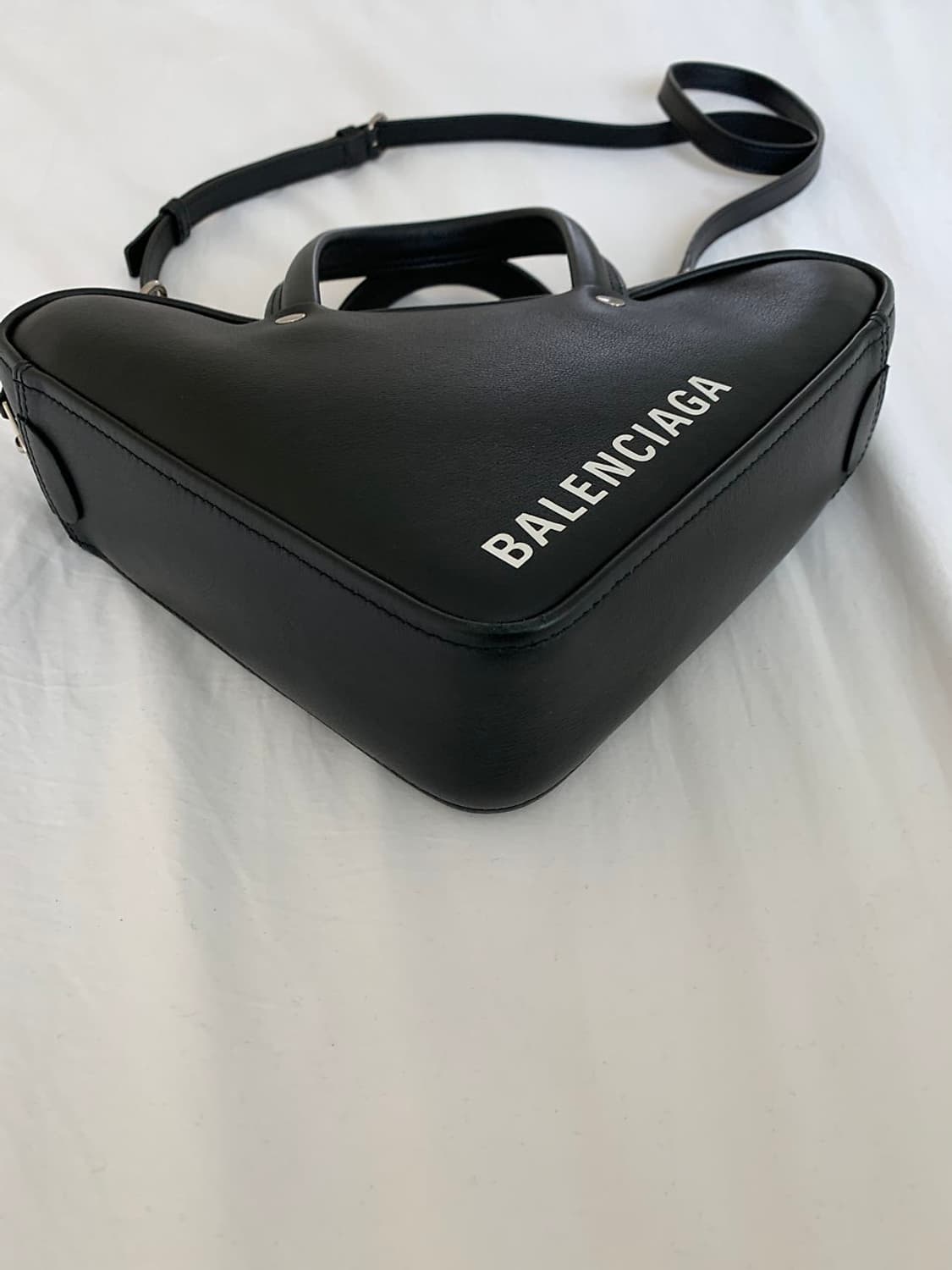 발렌시아가 트라이앵글 크로스백 토트백 상품이미지6