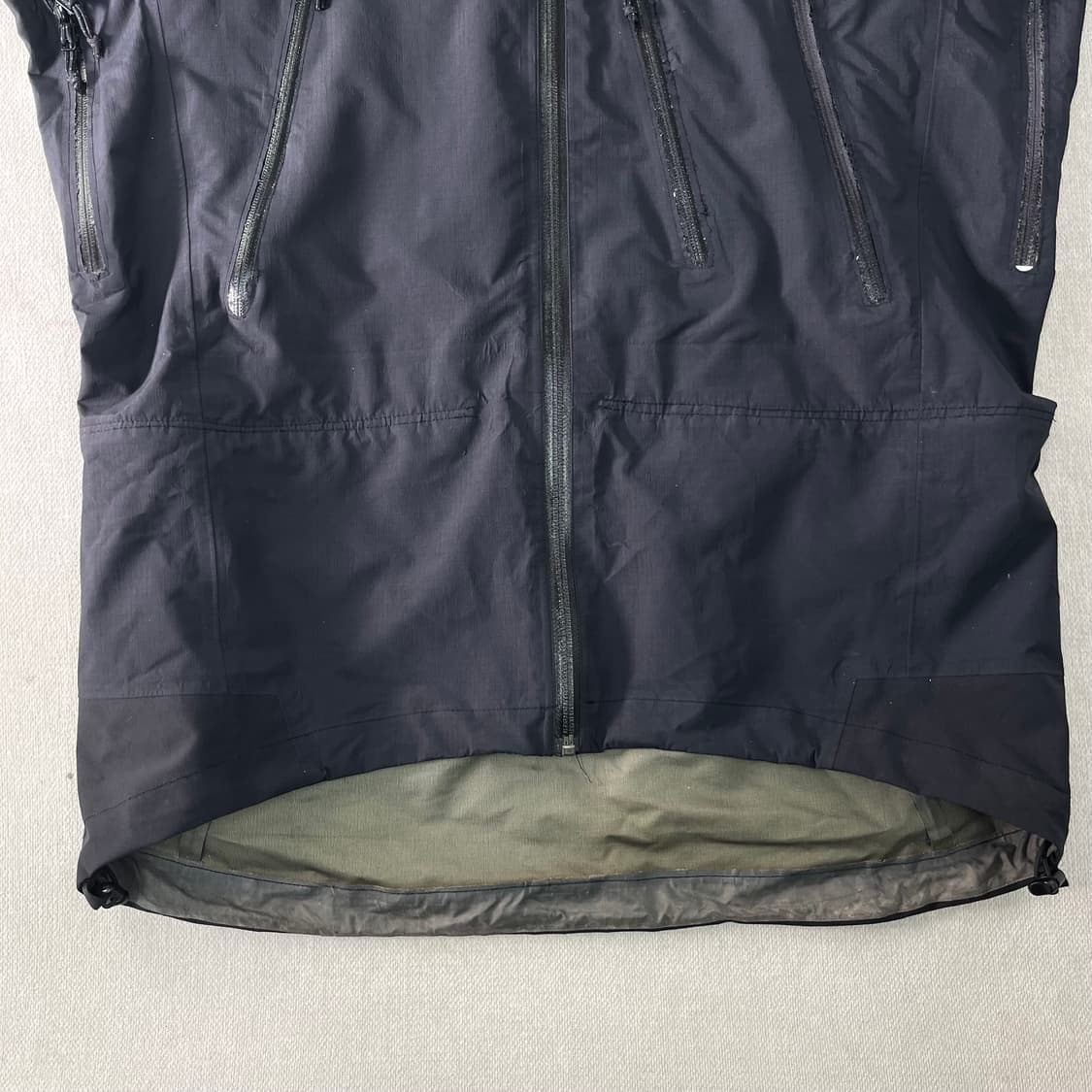 100 아크테릭스 세타 1세대 AR 블랙 바람막이 자켓 상품이미지7