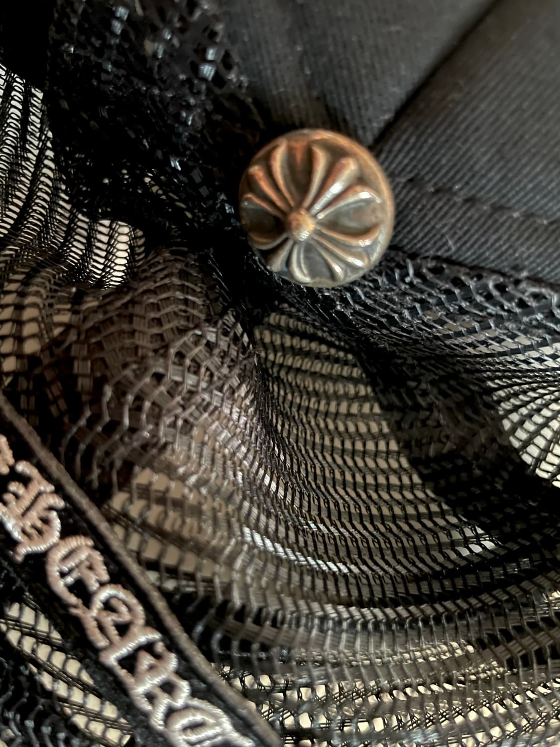 [OS] 크롬하츠 매티보이 참퍼 할리우드 트러커 캡 한정판 상품이미지3