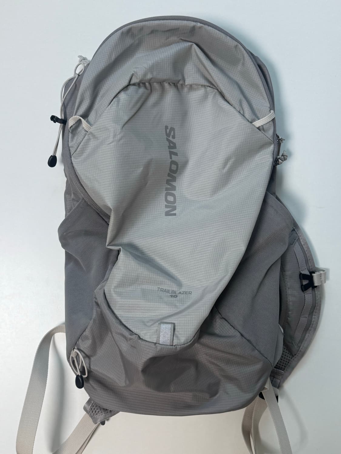 살로몬 백팩 트레일블레이저 10 그레이 상품이미지2