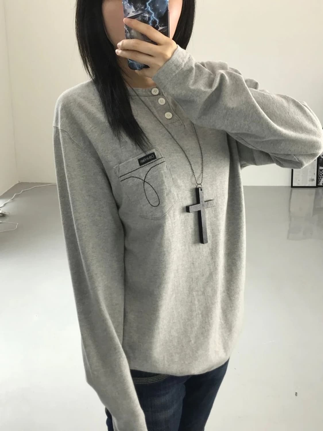 켈빈클라인 그레이 롱 슬리브 상품이미지1