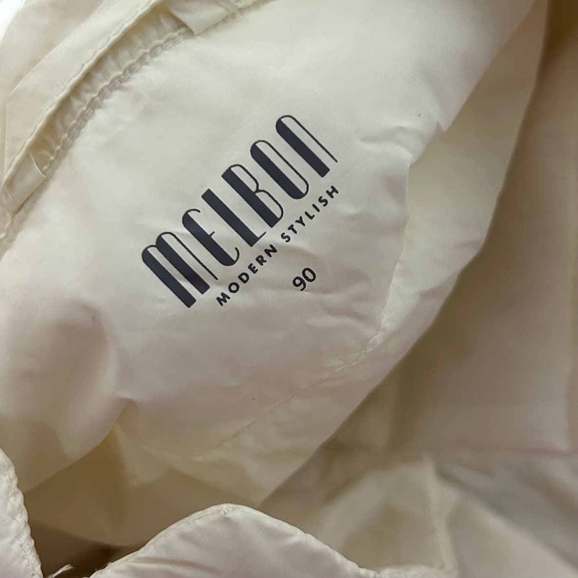 멜본 포켓 구스다운 경량패딩 아이보리 화이트 90 상품이미지7