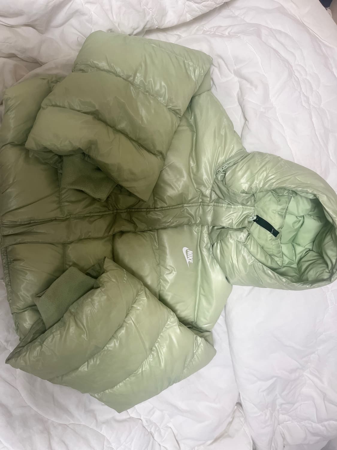 나이키 써마 핏 시티 시리즈 패딩 M 연두색 상품이미지5