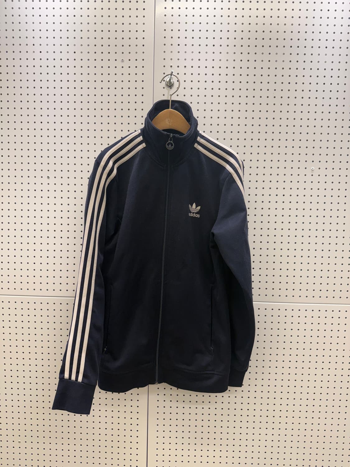 아디다스 유로파 네이비 트랙탑 U1204 상품이미지2