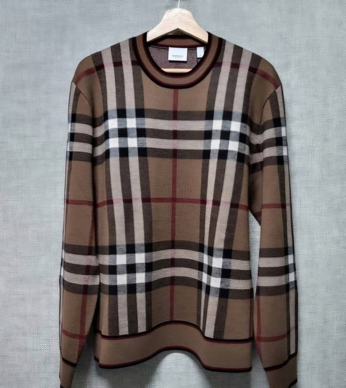 버버리 울 체크 자카드 니트 상품이미지6