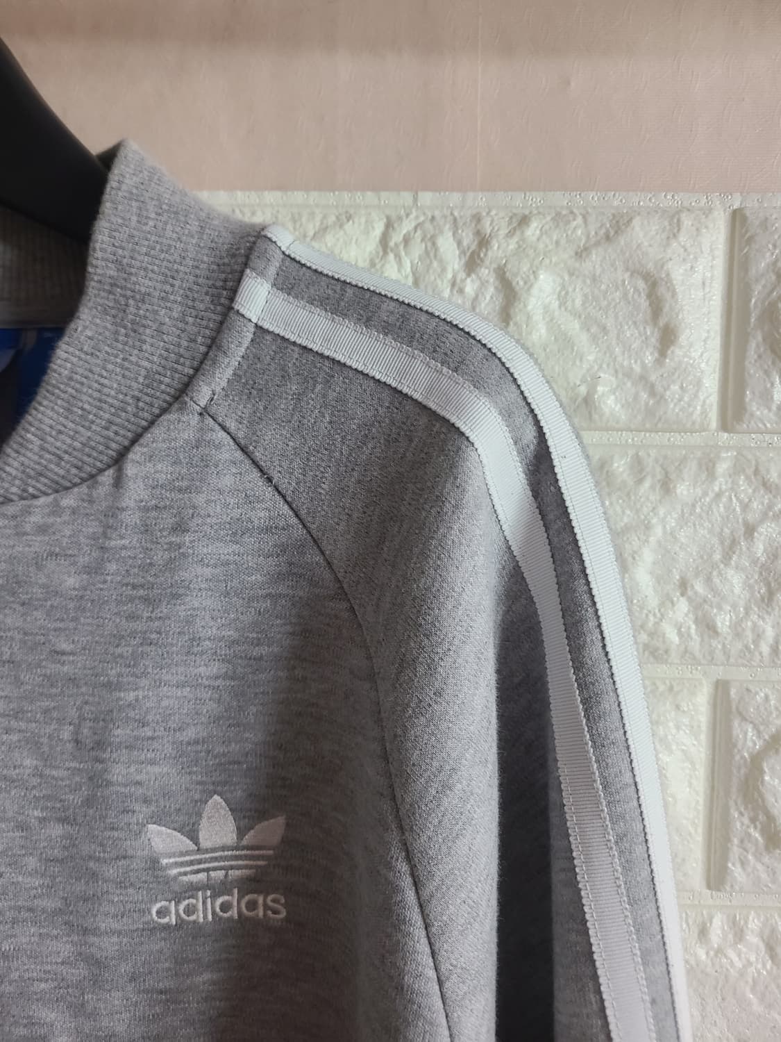 아디다스 오리지널 SST 프리미엄 트랙탑 상품이미지2