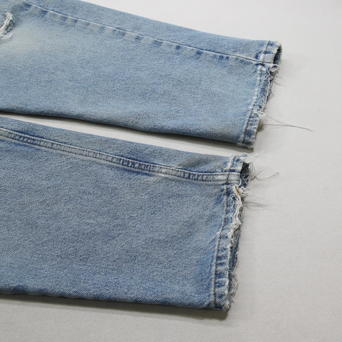 (착용컷) Calvin Klein Jeans 데님 팬츠 (31.5) 상품이미지7