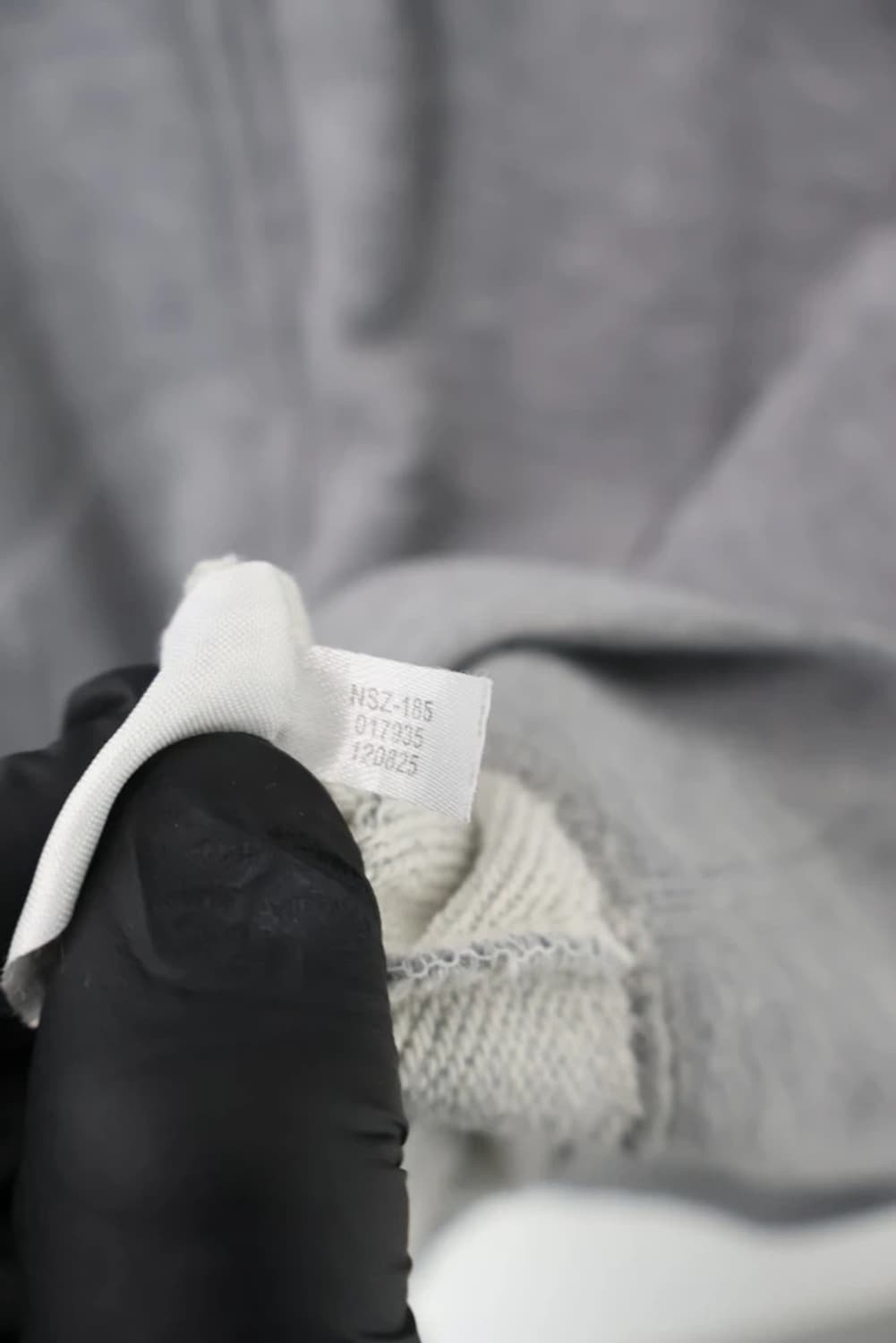 BEAMS Bear Patch Zip Hoodie 상품이미지5