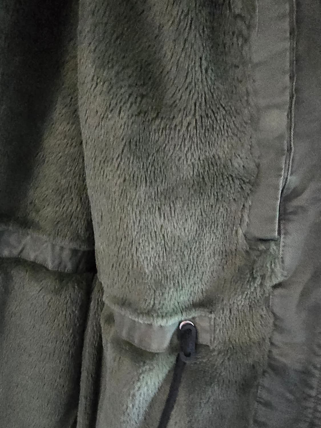 쟈딕앤볼테르 밀리터리 자켓입니다. 상품이미지6