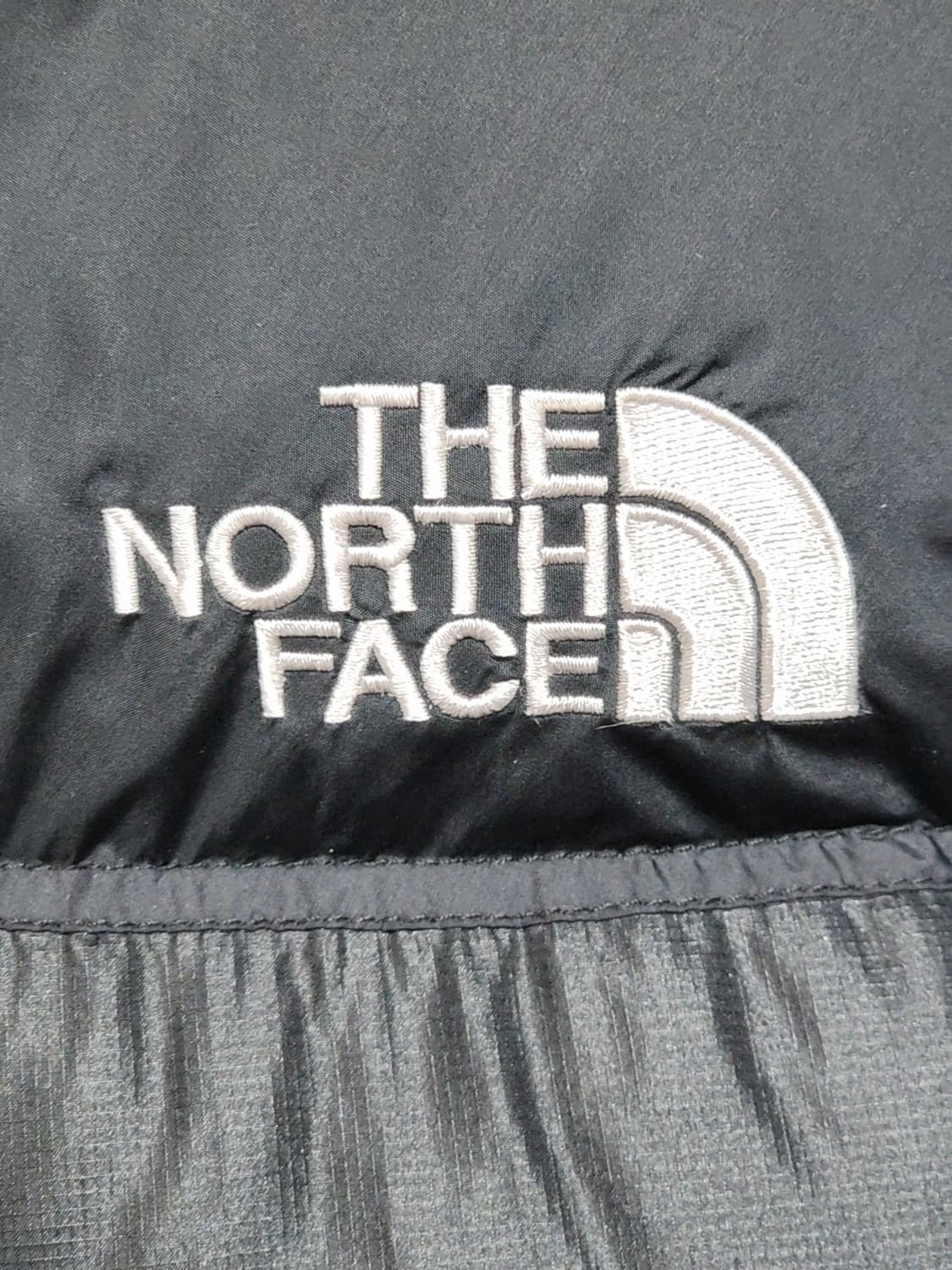 (90) 노스페이스 눕시패딩 점퍼 블랙 거위털 700 구스다운 자켓  상품이미지4