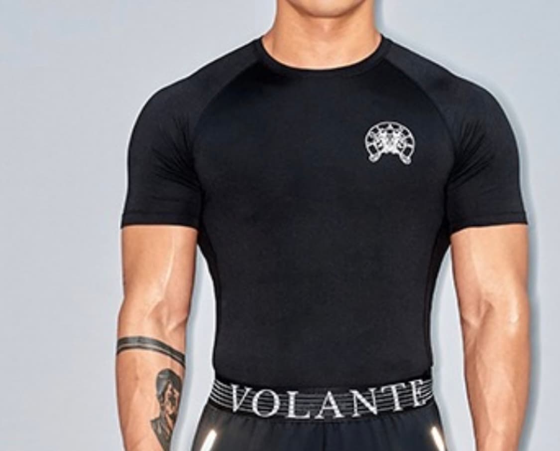 (일괄) 볼란테 컴프레션 기능성 상의 3종 size : 대략 100 상품이미지1