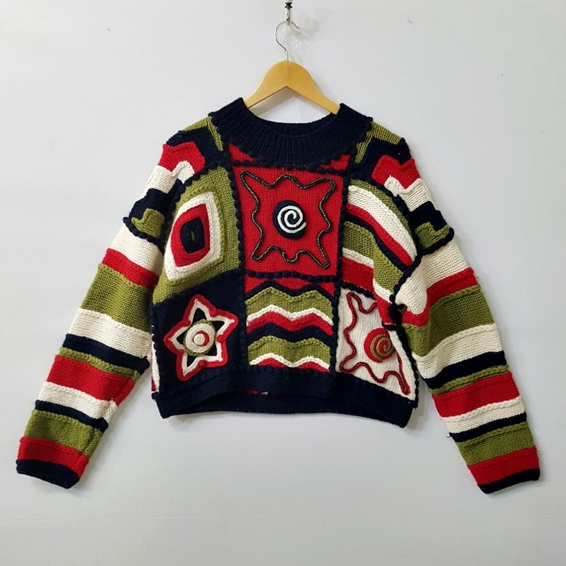 이세이미야케 IS 크롭 스웨터 상품이미지1