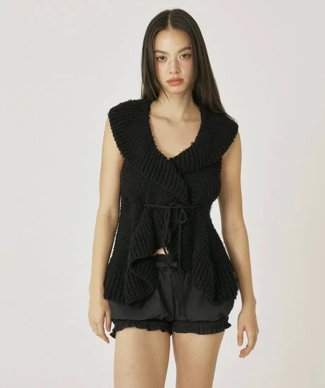 쓰리타임즈 러플 베스트 블랙 새상품 상품이미지2