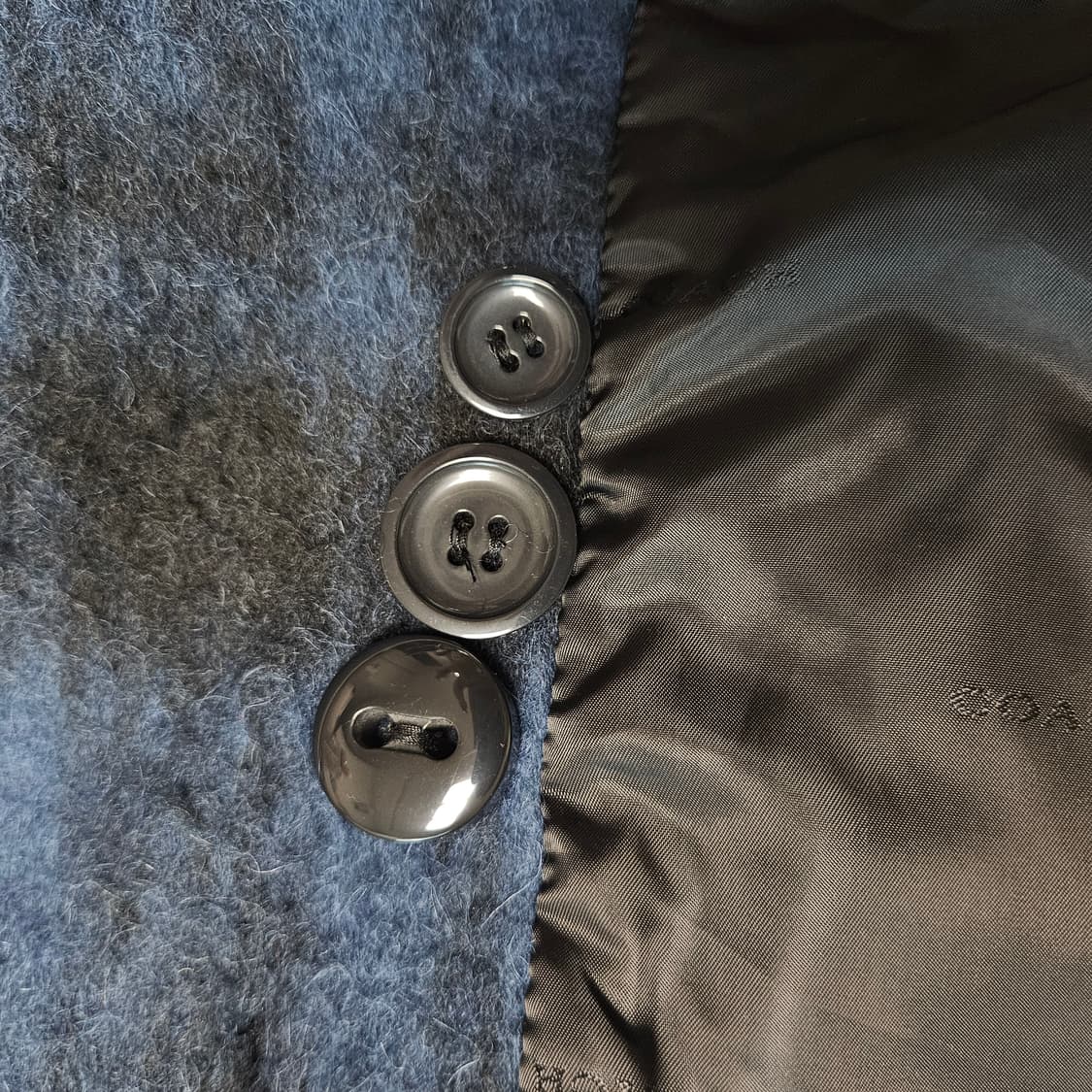 코치 체크 네이비 코트 상품이미지5