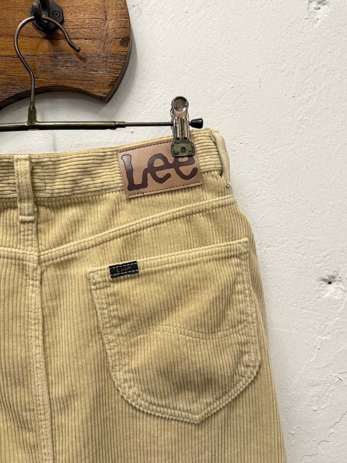 27) JAPAN Lee Corduroy Midi Skirt 상품이미지3