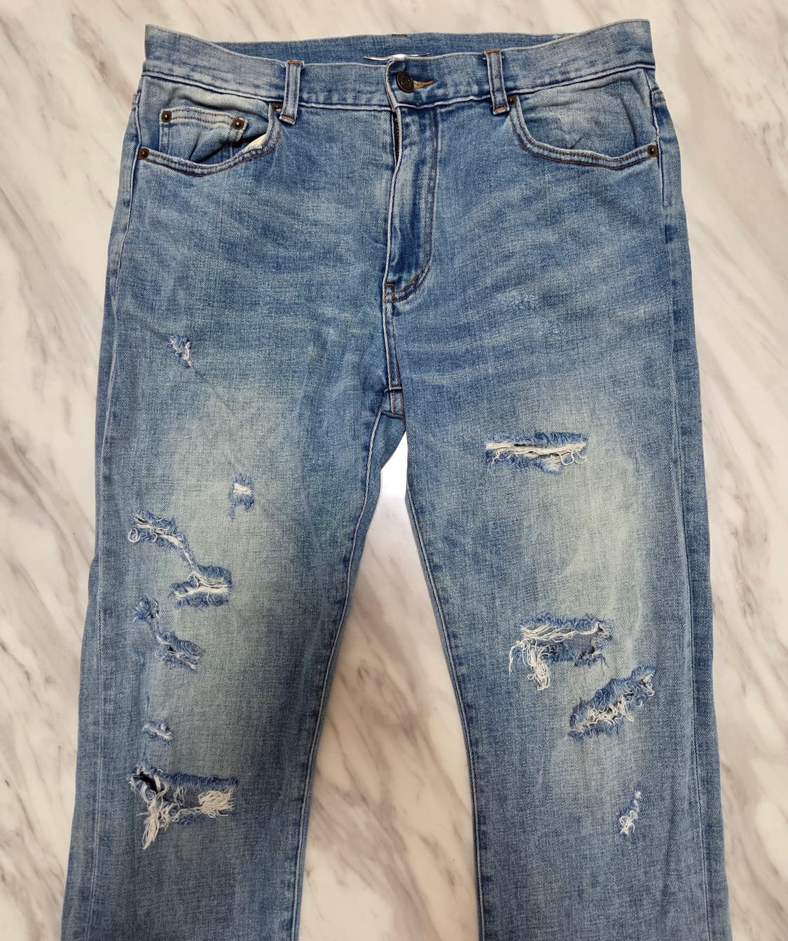 생로랑 디스트로이드 데님팬츠  상품이미지3