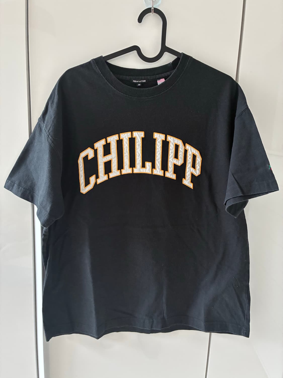 프릭스스토어 블랙 반팔 티셔츠 상품이미지1