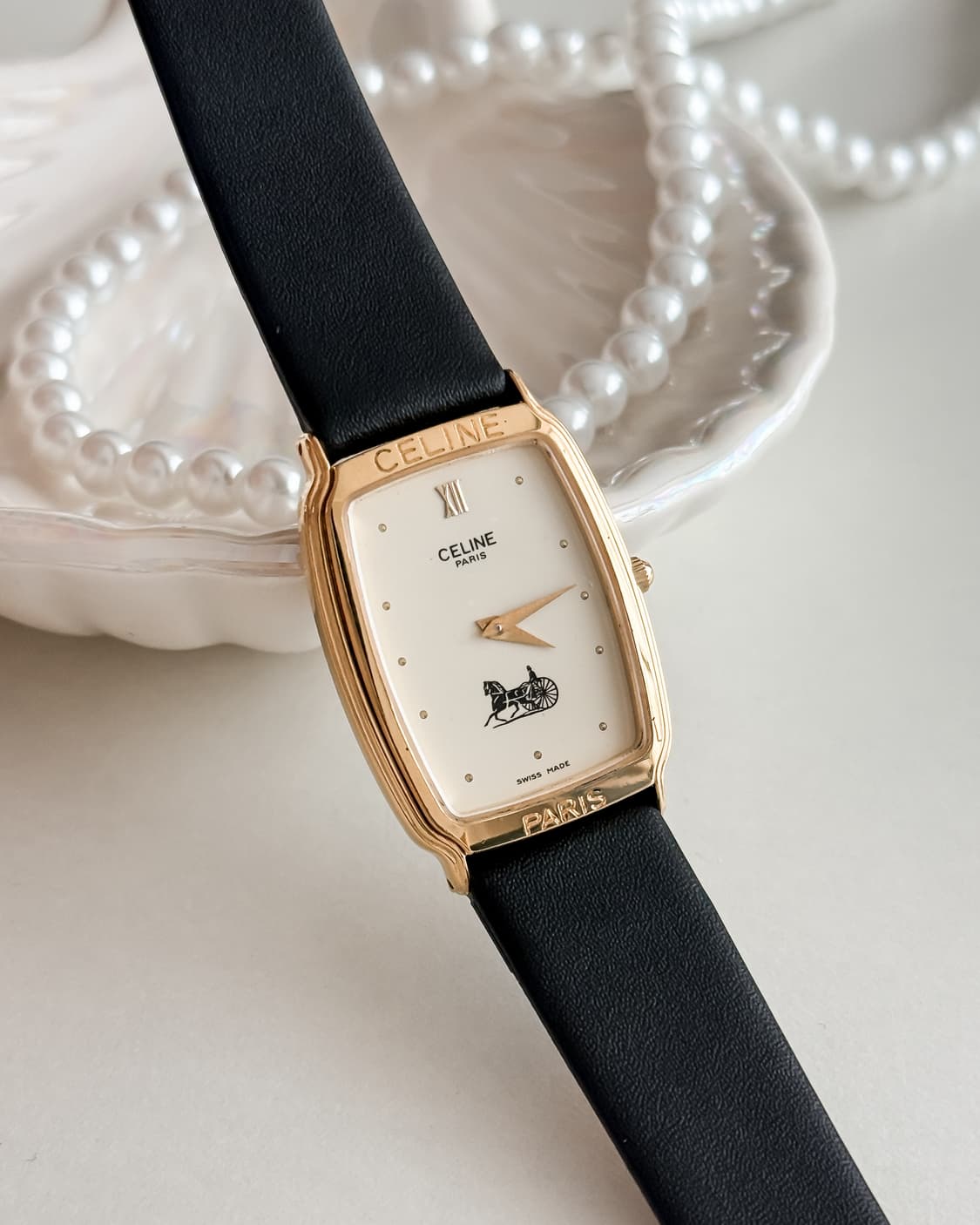 셀린느 탱크 스퀘어 시계 상품이미지2