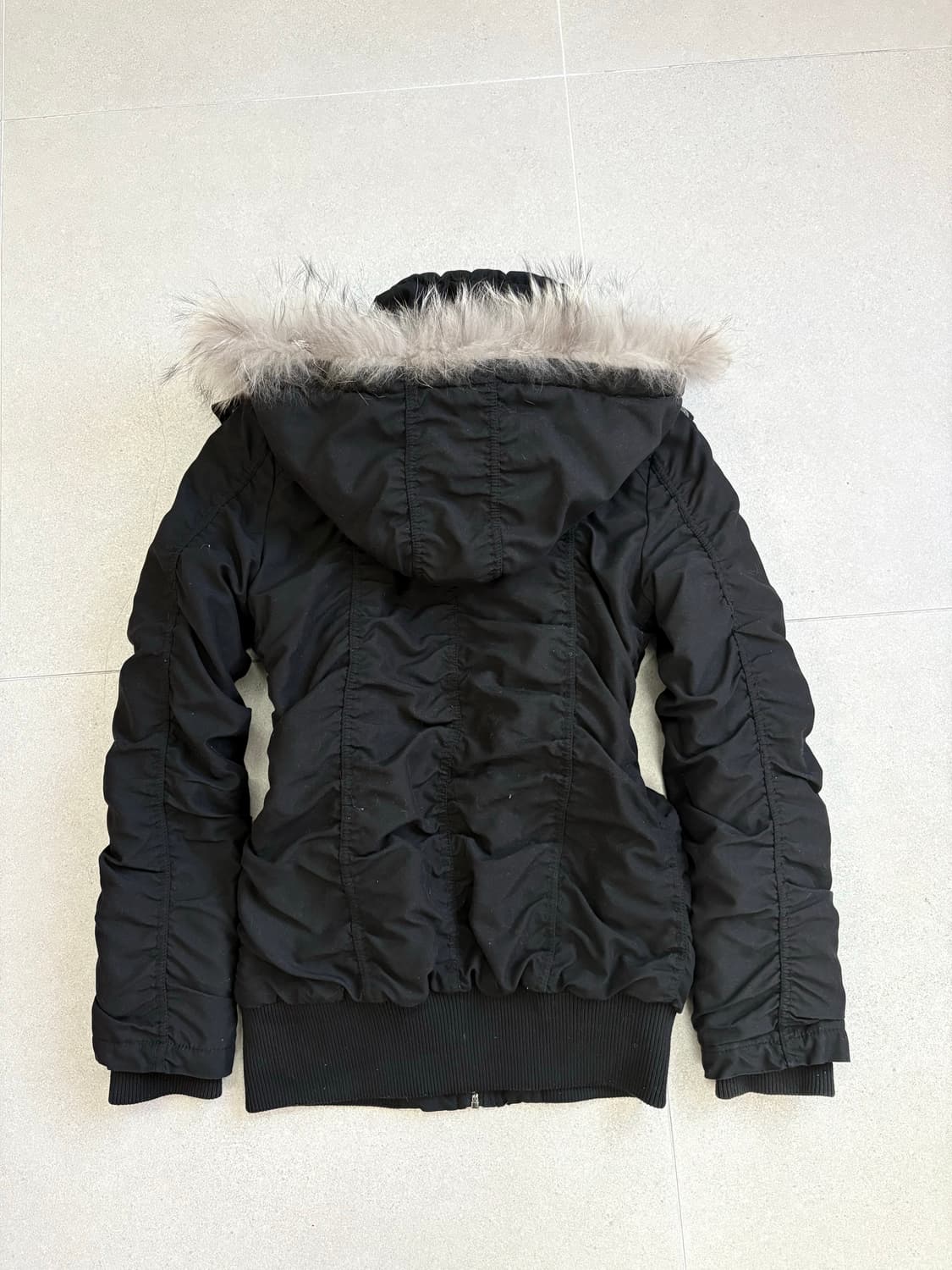 세실맥비 셔링 퍼 자켓 상품이미지8